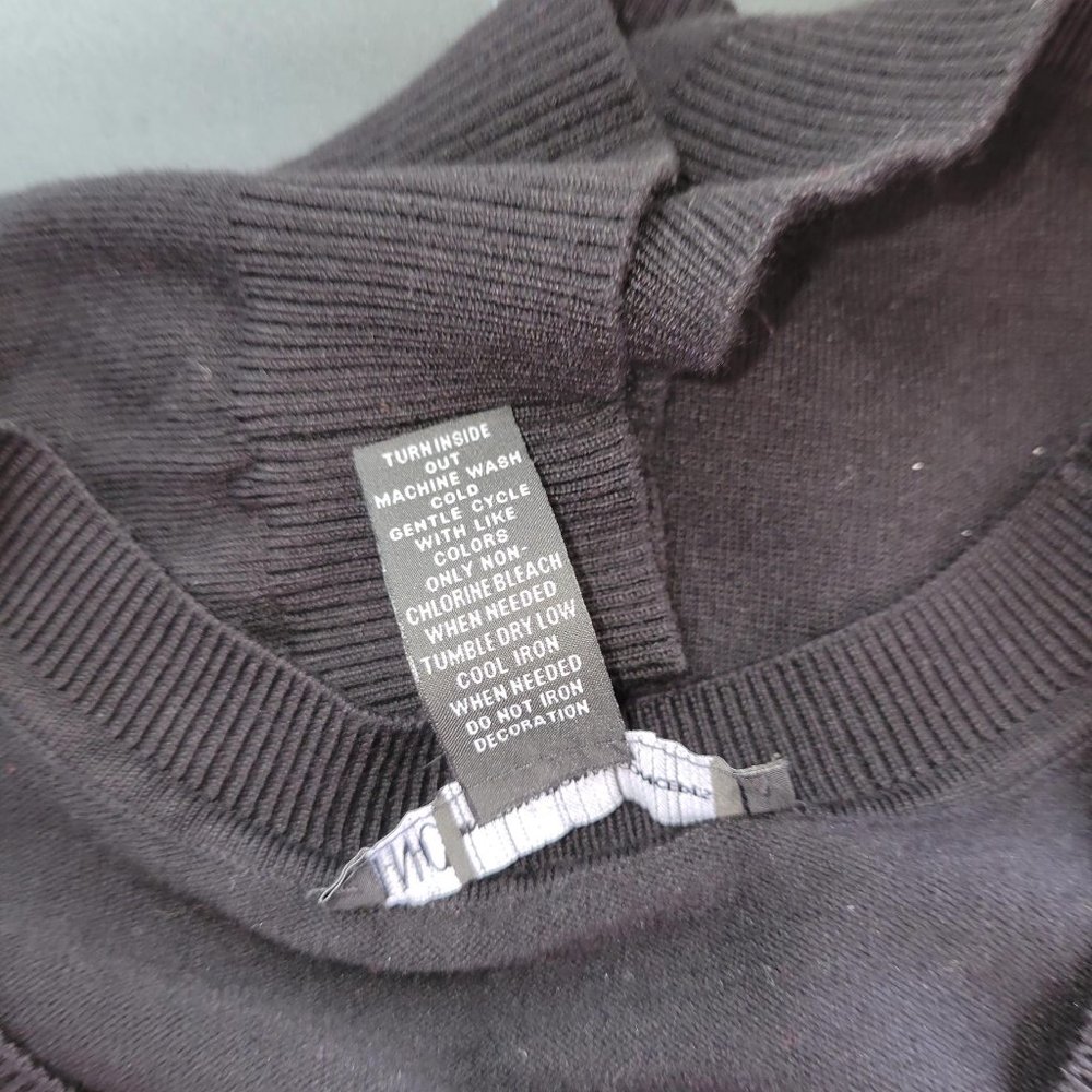 INC Lipstick Sequins Black Crew Neck Sweater Women Size Small - Picture 8 of 8